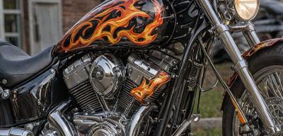 Custom motorcycle graphics