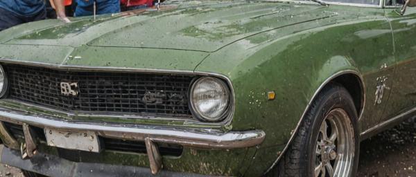 Classic car restoration paint job